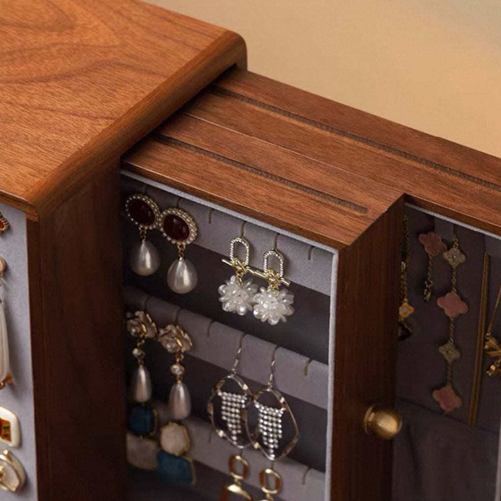 Rosalie Vertikaler Schmuckaufbewahrungsschrank aus massivem Walnussholz