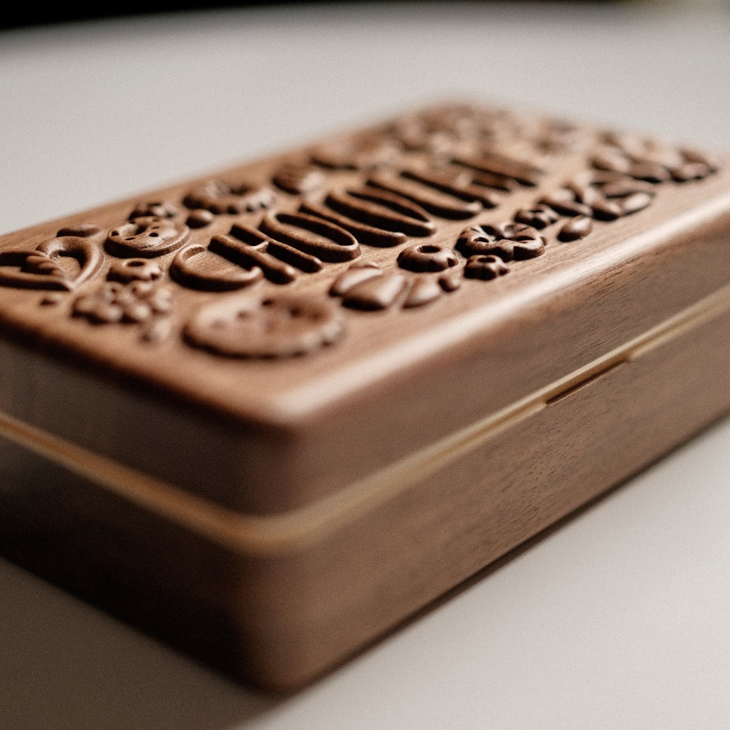 Luxury Choco Black Walnut Jewelry Box close-up