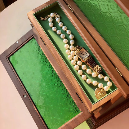 Armoire à bijoux en bois massif pour boudoir