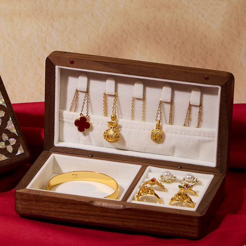 Boîte à bijoux Lumen en noyer massif