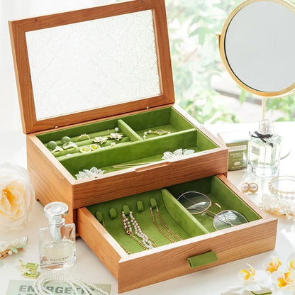 Elowen Schmuckkästchen aus Massivholz und strukturiertem Glas