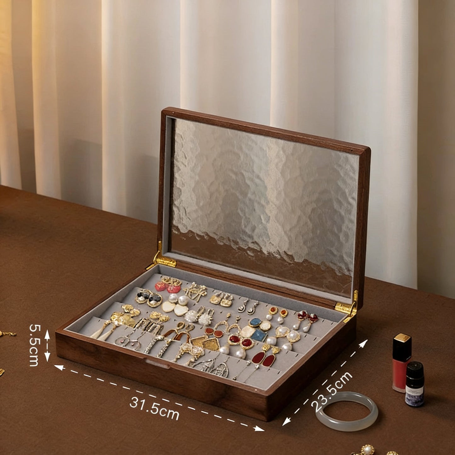 Boîte à bijoux Gemripple en noyer massif avec couvercle en verre texturé