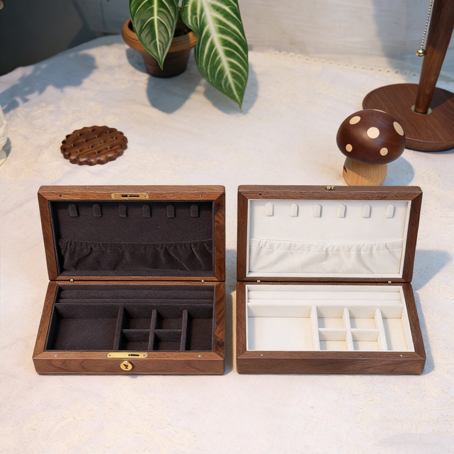 Boîte à bijoux en noyer à motif de grille de cacao