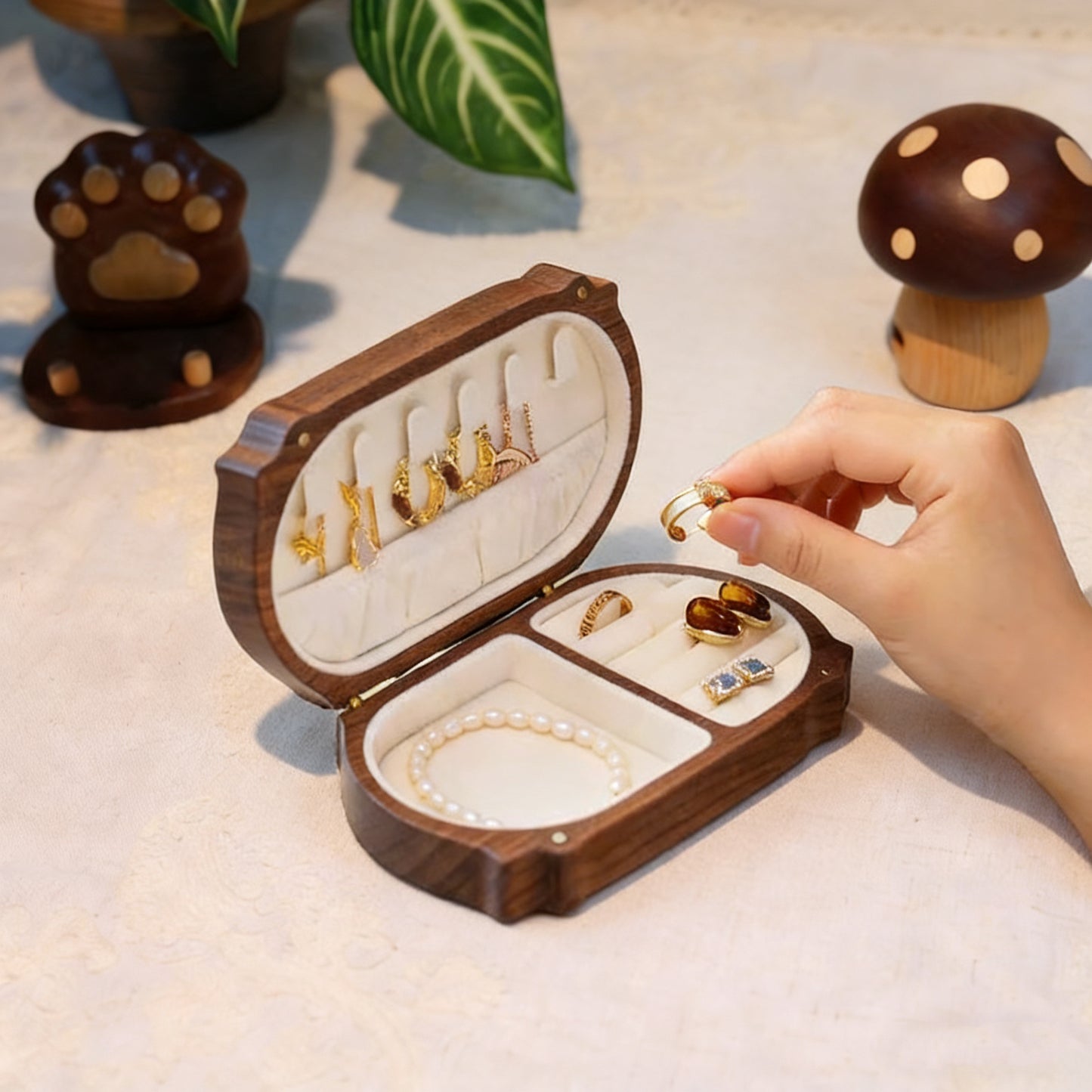 Boîte à bijoux Milo en bois massif