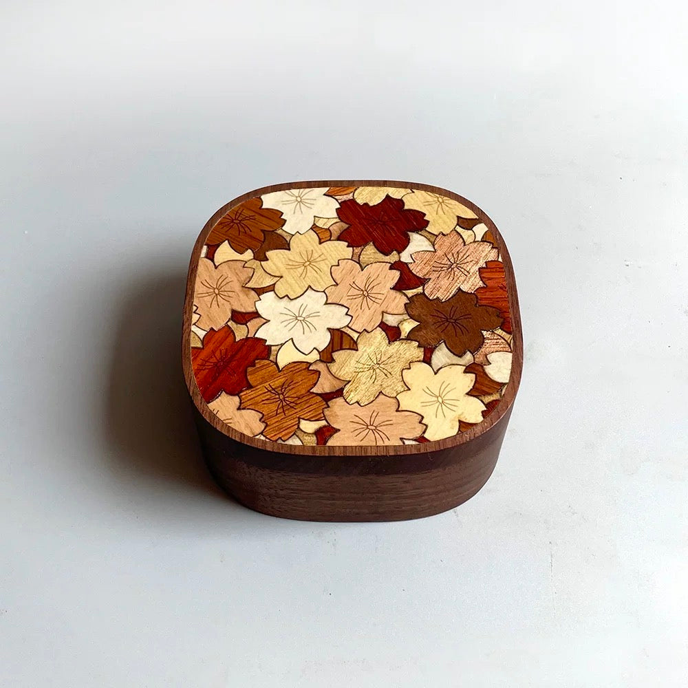 Inlaya Walnut Retro Print Magnetic Jewelry Box holding necklaces