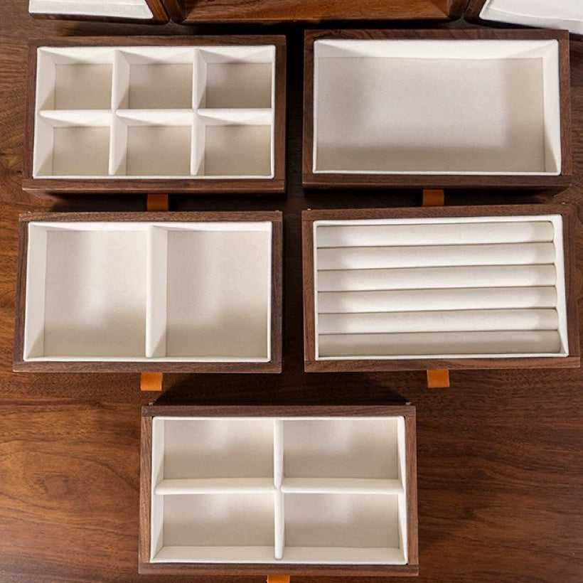 Solaris solid walnut jewelry box showcasing natural wood grain