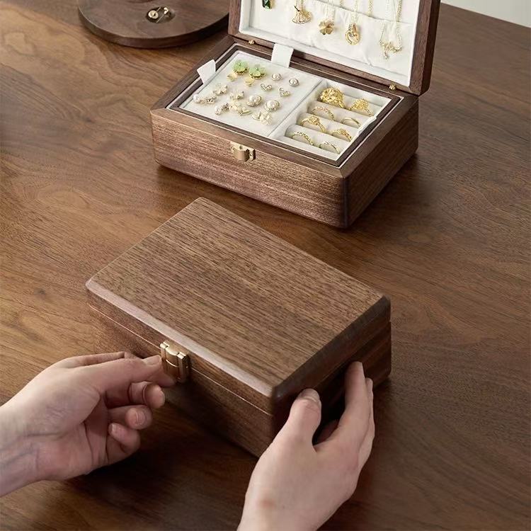 Flora Two-Layer Walnut Jewelry Box
